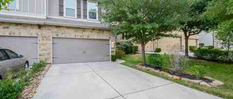 Primary Photo - 22 Cheswood Manor Drive