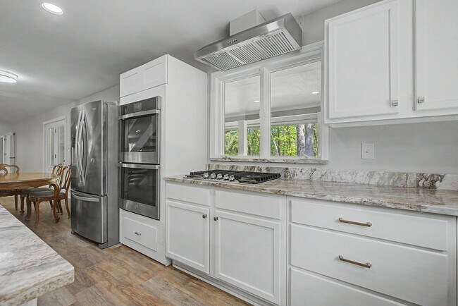 Building Photo - 3308 Gallant Fox Trail
