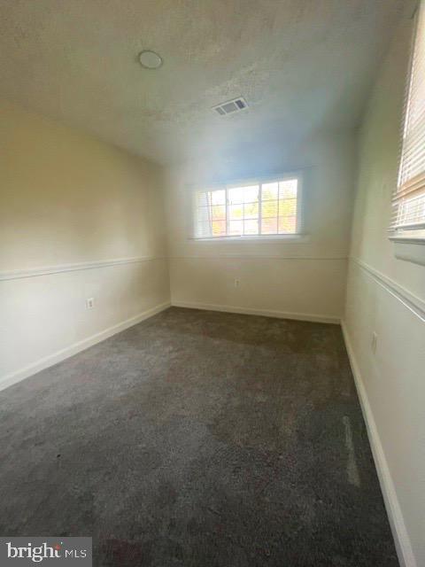 Building Photo - 429 Hampton Ct