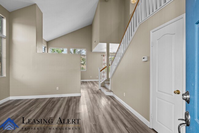 Building Photo - 23721 Skycrest Cir Dr