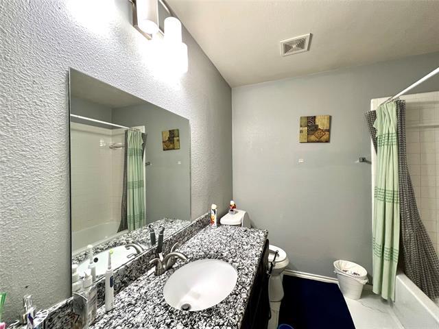 Building Photo - 2504 Royal Troon Dr