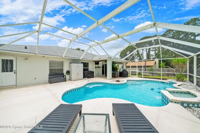 Building Photo - 831 Koln Ct NW