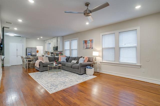 Building Photo - 3103 Odessa Ave