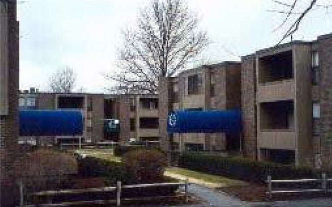 Primary Building Photo - The Green at Shrewsbury