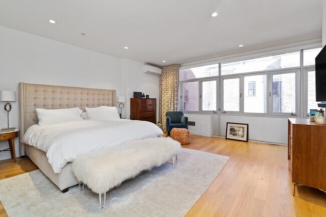 Building Photo - 29 Prince Street