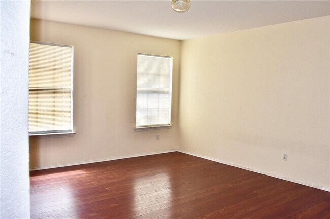 Building Photo - 17125 Dashwood Creek Dr