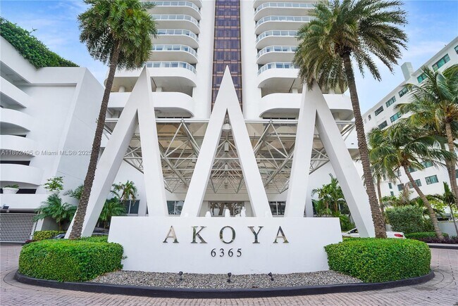 Building Photo - 6365 Collins Ave