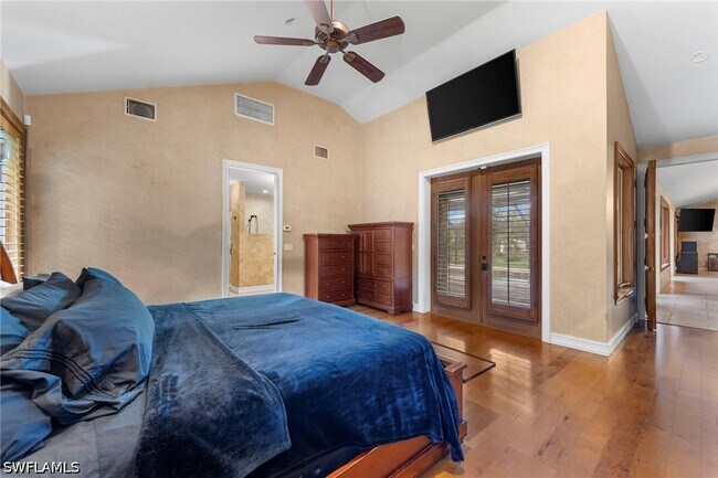 Building Photo - 840 Jung Blvd W