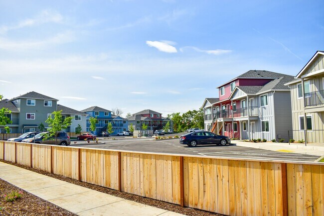 Building Photo - 1995 Sky Park Dr