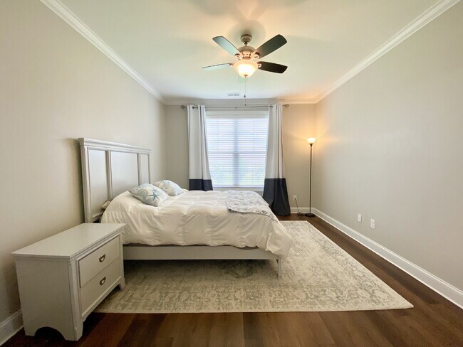 Building Photo - Ranch Style, Four Bedroom Home in Mill Creek!