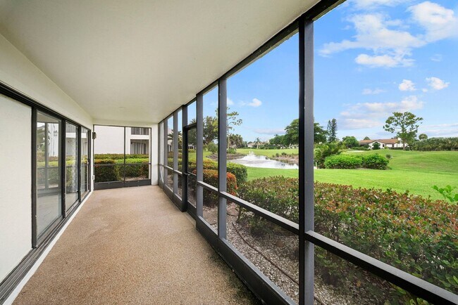 Building Photo - 16472 Timberlakes Dr