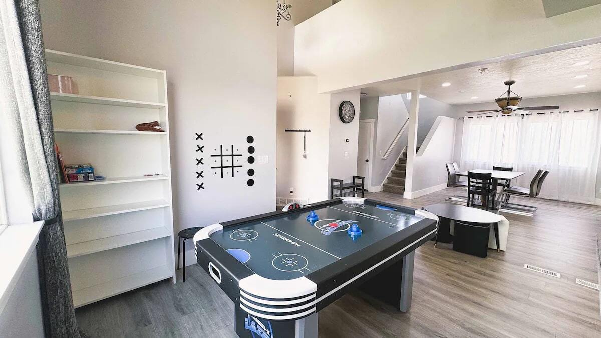 Building Photo - 14380 Henry Day Rd