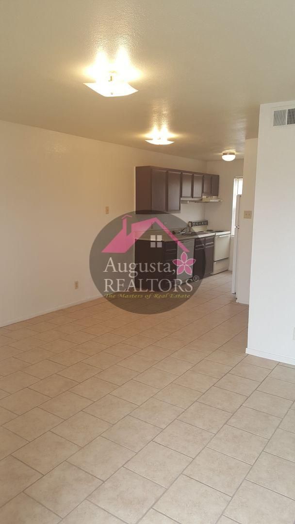 Building Photo - Very Nice 2 Bedroom Apartment at Mirabella Village