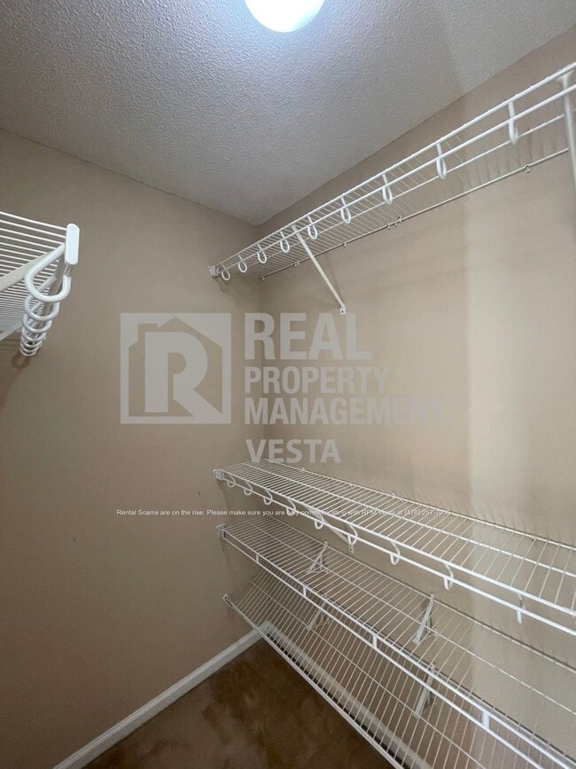 Building Photo - 316 Wynfield Ln