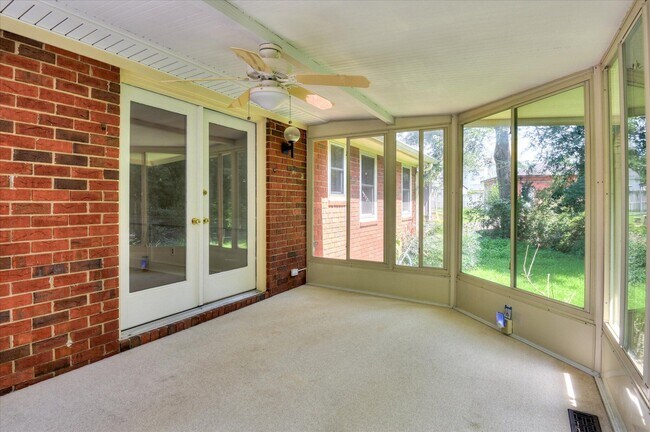 Building Photo - 4628 Peavine Ct