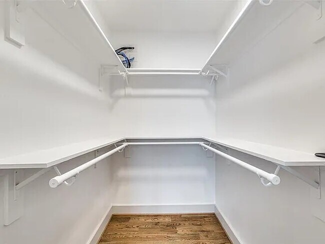 Building Photo - 6619 Sherman St