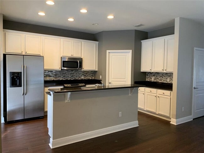 Building Photo - 7751 Fairgrove Ave