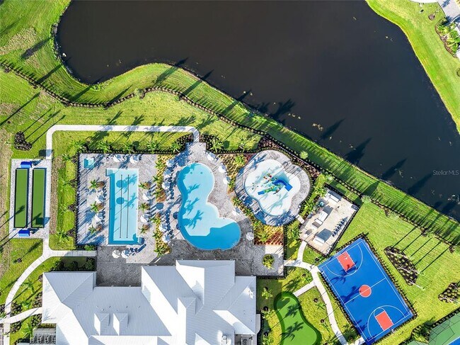 Building Photo - 5309 Seal Isle Ct