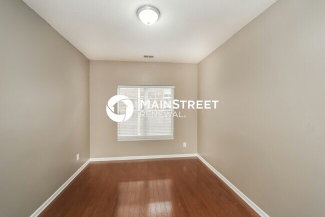 Building Photo - 3 Bedroom Pet-Friendly Home in CORDOVA, TN with Main Street Renewal