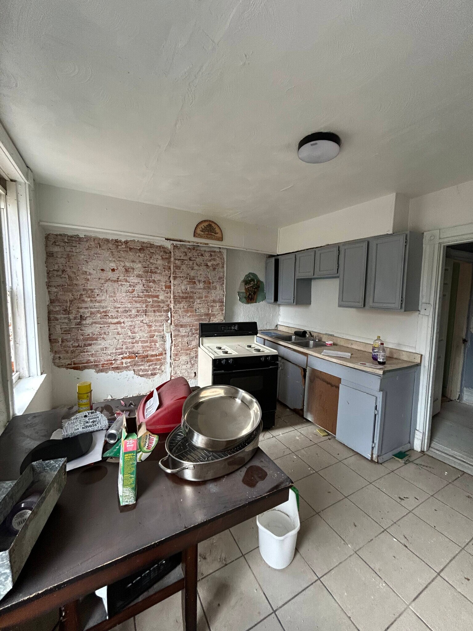 Building Photo - 5470 Plover Ave