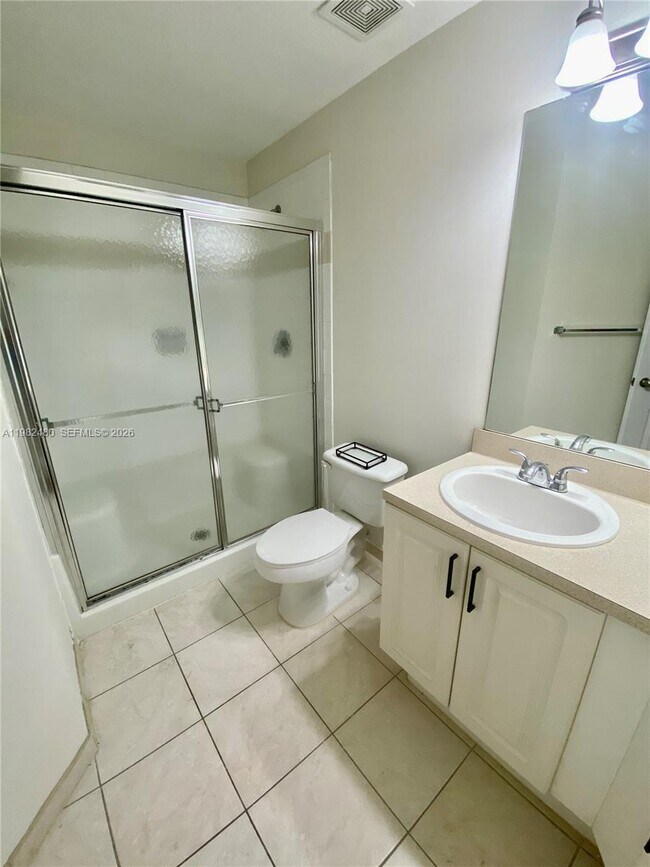 Building Photo - 11032 Legacy Dr