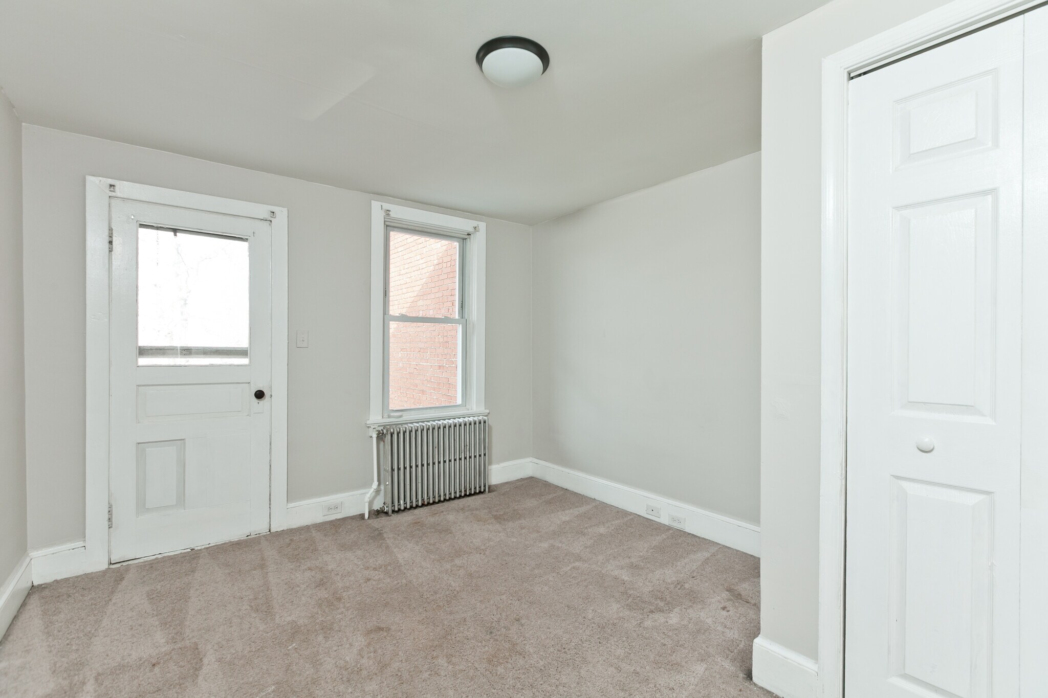 Building Photo - 23 S Jefferson St