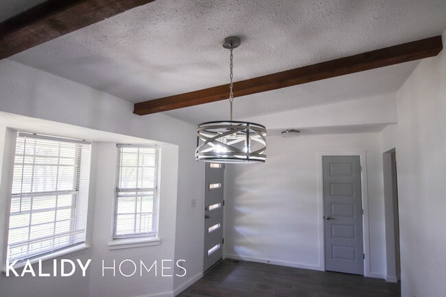 Building Photo - 1891 Lytal Ln