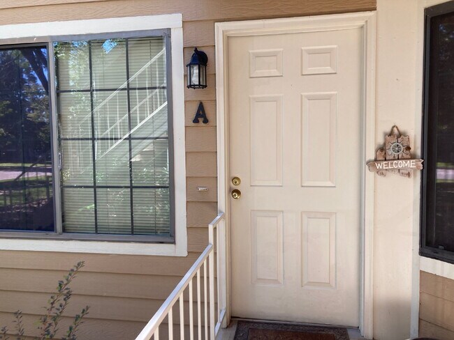 Building Photo - Powderhorn Condo $1850.00 plus fees.