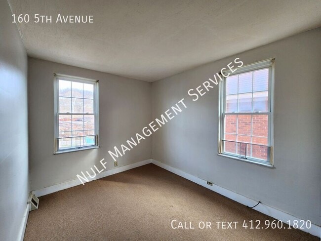 Building Photo - 160 5th Ave