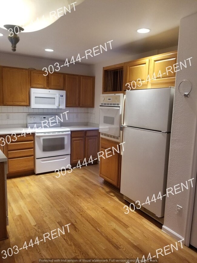 Building Photo - Beautiful Home in Brighton!! Coming Soon!!!! New Carpet! Fresh Paint!