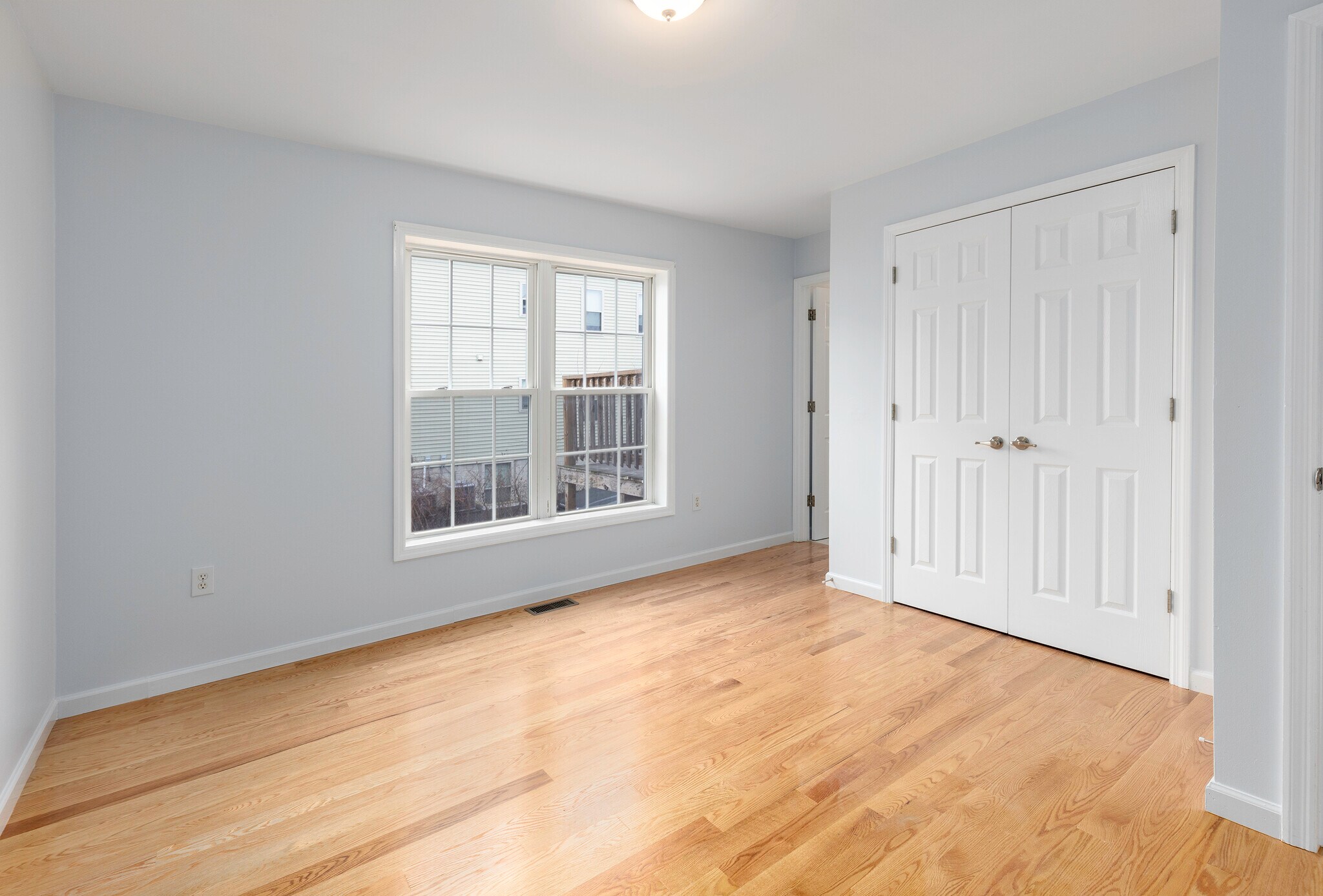 Building Photo - 45 Harvard St