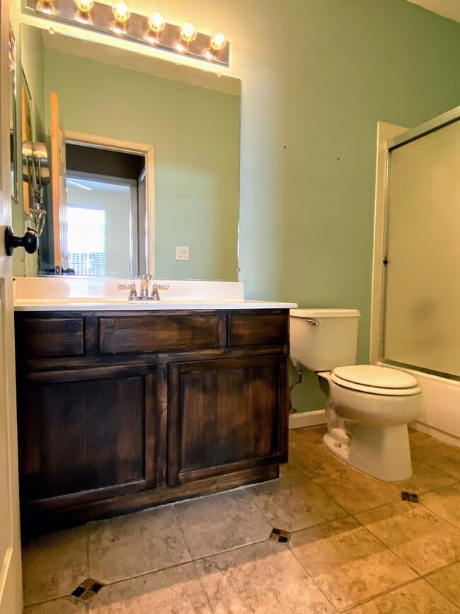 Building Photo - South Reno Rental Available
