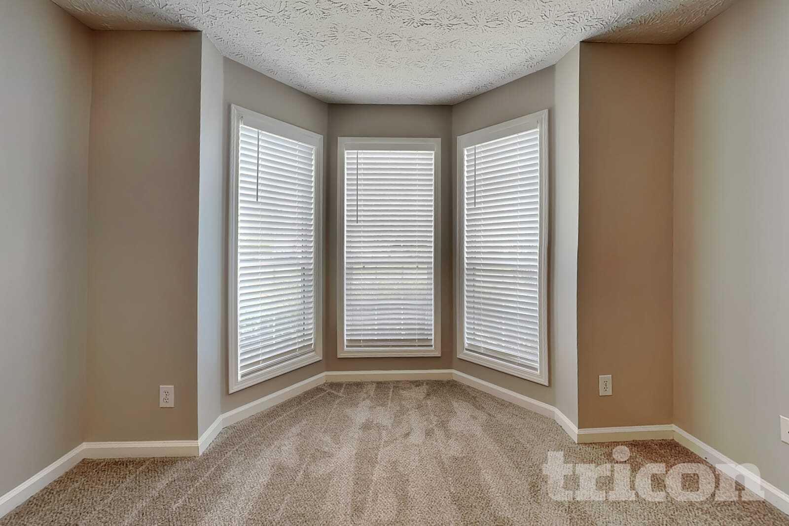 Building Photo - 2473 Insdale Trce NW