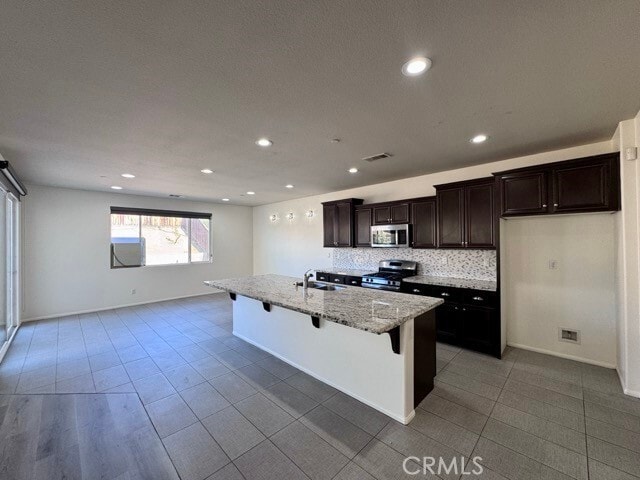 Building Photo - 26612 Iron Mountain St