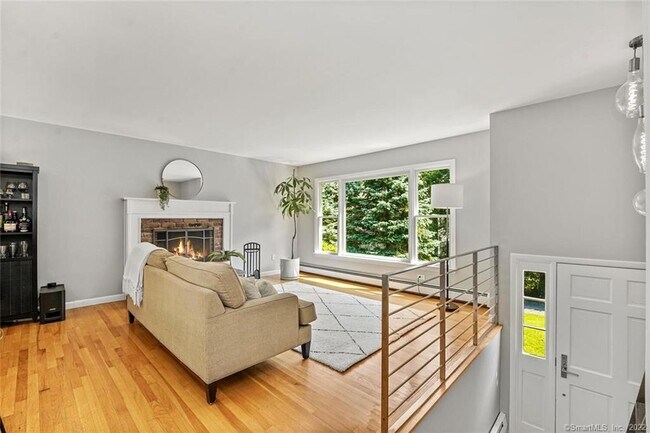 Building Photo - 50 Catoonah St