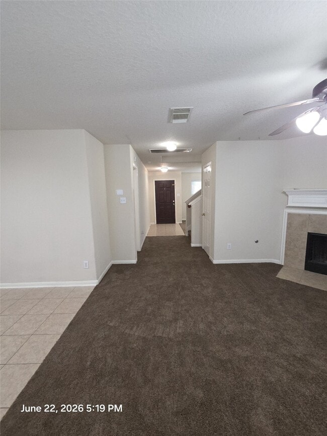 Building Photo - 17711 Barton Point Ln