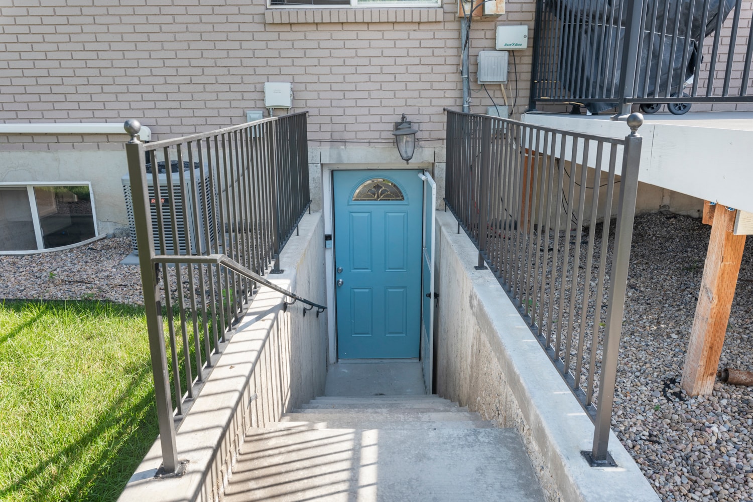 Building Photo - 10454 S Golden Willow Dr
