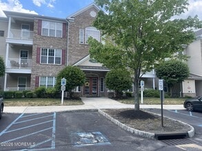Building Photo - 523 Sophee Ln
