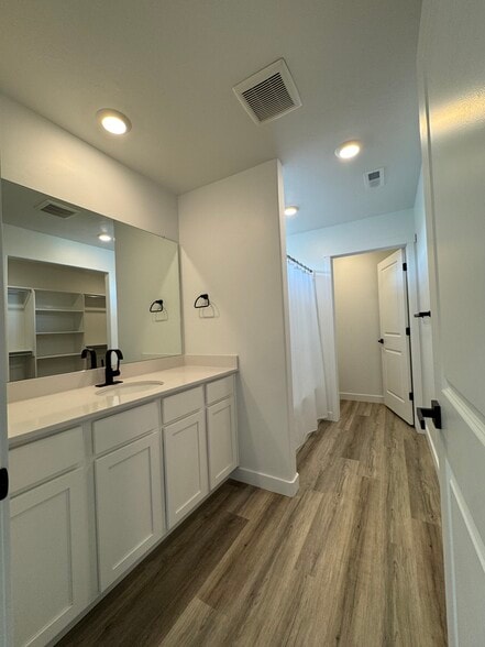 Building Photo - 3846 S Bismark Peak Dr