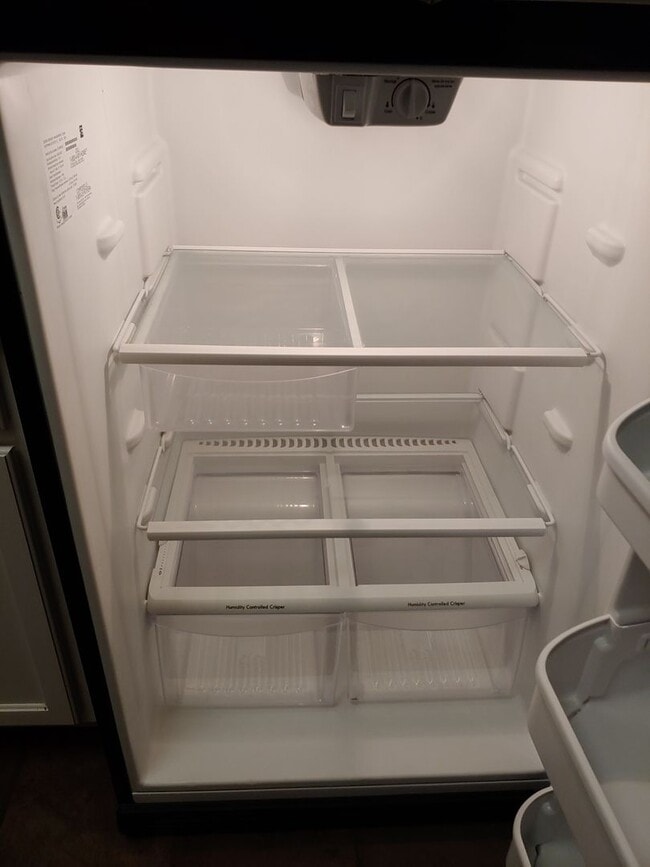 Building Photo - Gorgeous Spacious TownHome in Downtown Mou...