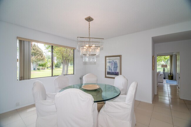 Building Photo - 645 Hospitality Dr