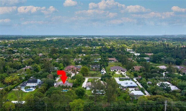 Building Photo - 6807 NW 66th Way