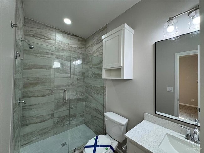 Building Photo - 1312 W Sucre Dr