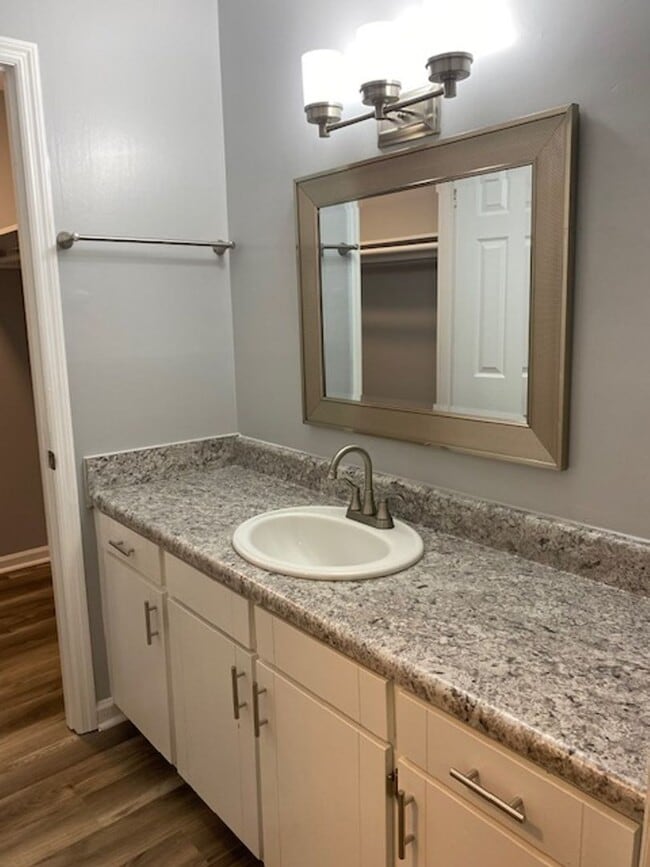 Building Photo - Totally Remodeled and Ready for YOU.