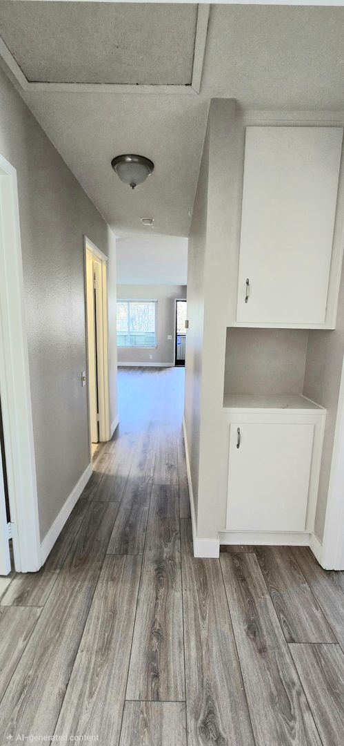 Building Photo - Must see! Beautiful upgraded condo in Thousand Oaks!