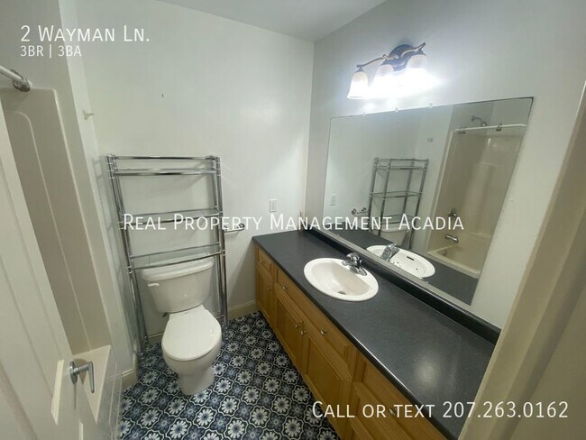 Building Photo - Beautiful Home in the Heart of Bar Harbor ...