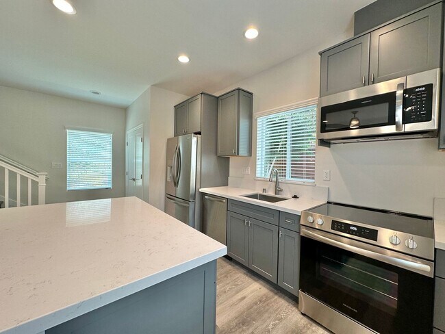 Building Photo - Spacious  4-Bedroom House with Solar and near SDSU Prime Location!