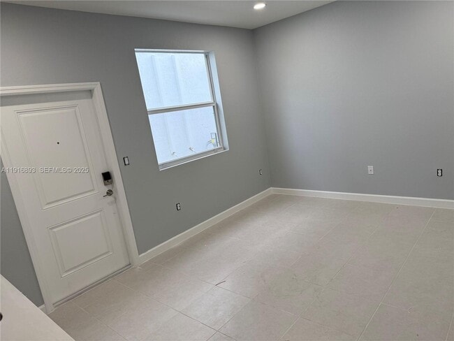 Building Photo - 16225 SW 147th Ct