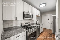 Building Photo - 1702 Selby Ave