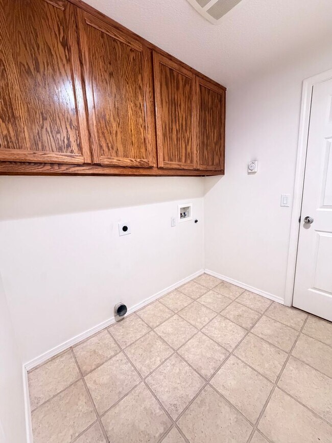 Building Photo - 3-Bedroom 2-Bathrrom home in Creswell